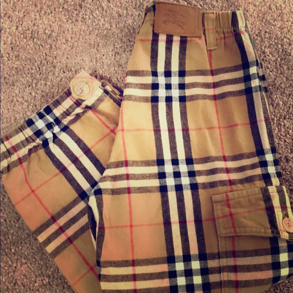 👑 Children’s Burberry Plaid Pants sz.4y 👑
